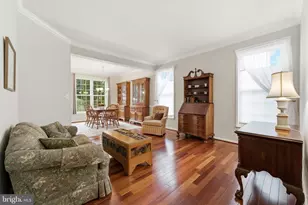 9242 Rainbow Falls Dr, Bristow, VA 20136 - Photo 7
