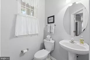 9242 Rainbow Falls Dr, Bristow, VA 20136 - Photo 27