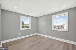 1800 Fort Pulaski Ct, Dumfries, VA 22026 - Photo 17