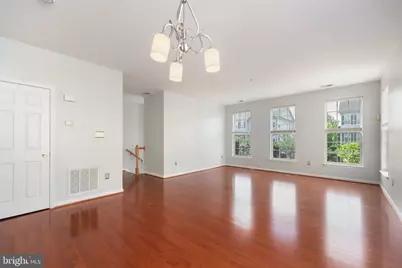 15522 John Diskin Circle, Woodbridge, VA 22191 - Photo 9