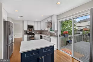 13927 Rutgers Ct, Woodbridge, VA 22193 - Photo 9