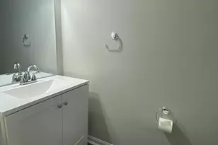 11370 Cromwell Ct, Woodbridge, VA 22192 - Photo 5