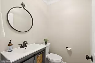 9233 Falling Water Dr, Bristow, VA 20136 - Photo 21