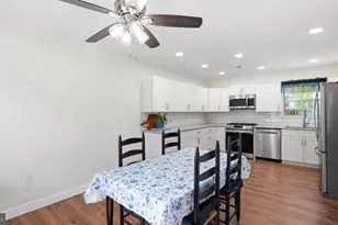 5633 Roundtree Dr, Woodbridge, VA 22193 - Photo 7