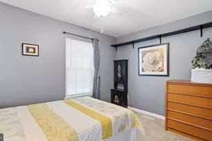 5633 Roundtree Dr, Woodbridge, VA 22193 - Photo 19