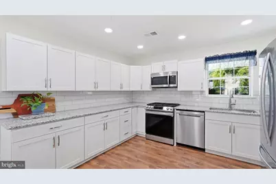 5633 Roundtree Drive, Woodbridge, VA 22193 - Photo 5