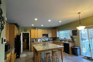 5220 Painted Turtle Way, Woodbridge, VA 22193 - Photo 5