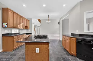 13216 Quate Ln, Woodbridge, VA 22193 - Photo 29