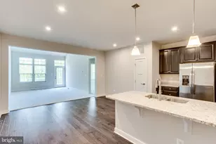 2183 Hemlock Bay Rd, Dumfries, VA 22026 - Photo 3