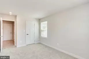 2183 Hemlock Bay Rd, Dumfries, VA 22026 - Photo 25
