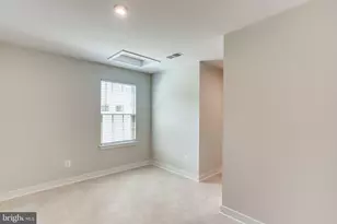 2183 Hemlock Bay Rd, Dumfries, VA 22026 - Photo 21