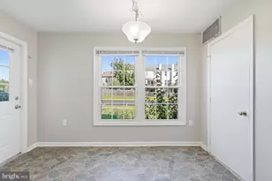 10527 Stonington Ln, Manassas, VA 20109 - Photo 13