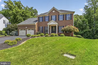 8121 Willingboro Court, Gainesville, VA 20155 - Photo 3