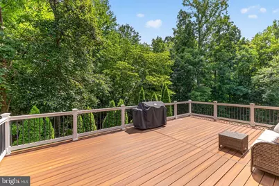 8121 Willingboro Court, Gainesville, VA 20155 - Photo 31