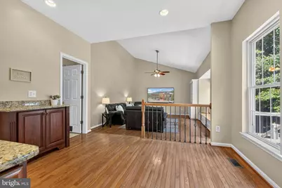 8121 Willingboro Court, Gainesville, VA 20155 - Photo 25