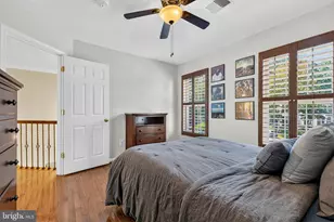 8121 Willingboro Ct, Gainesville, VA 20155 - Photo 47