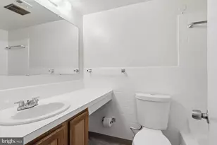 12705 Dara Dr, Woodbridge, VA 22192 - Photo 19