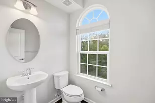 3634 Briarwood Dr, Dumfries, VA 22026 - Photo 9