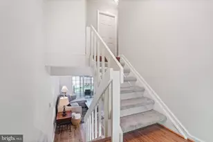 2692 Seville Cir, Woodbridge, VA 22192 - Photo 5