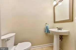 14422 Fowlers Mill Dr, Gainesville, VA 20155 - Photo 23