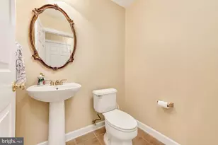 14422 Fowlers Mill Dr, Gainesville, VA 20155 - Photo 9
