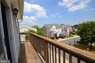 7953 Coachcrest Ct, Manassas, VA 20109 - Photo 33