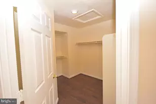7953 Coachcrest Ct, Manassas, VA 20109 - Photo 31