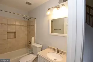 7953 Coachcrest Ct, Manassas, VA 20109 - Photo 19
