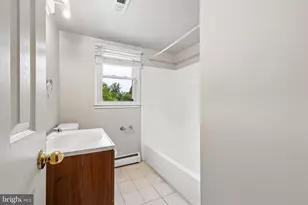 4528 Kingston Rd, Woodbridge, VA 22193 - Photo 9