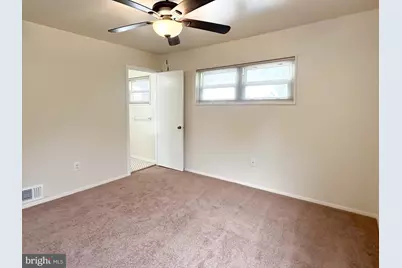 1406 Hylton Avenue, Woodbridge, VA 22191 - Photo 17