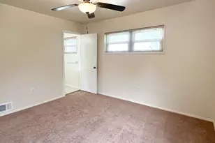 1406 Hylton Ave, Woodbridge, VA 22191 - Photo 17
