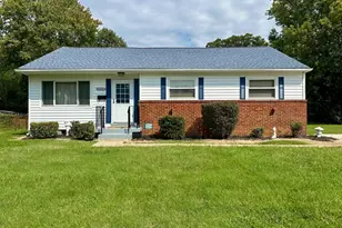 1406 Hylton Ave, Woodbridge, VA 22191 - Photo 1