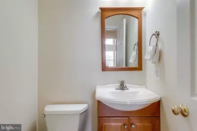 6805 Hollow Glen Court, Gainesville, VA 20155 - Photo 29