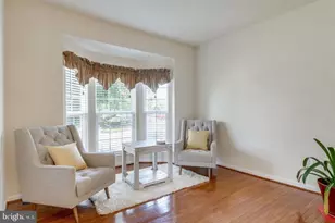 6805 Hollow Glen Ct, Gainesville, VA 20155 - Photo 13