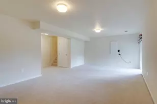 6805 Hollow Glen Ct, Gainesville, VA 20155 - Photo 35
