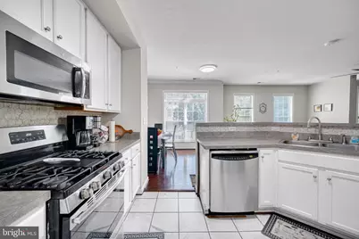 14576 Kylewood Way, Gainesville, VA 20155 - Photo 13