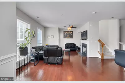 14576 Kylewood Way, Gainesville, VA 20155 - Photo 9