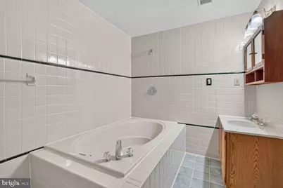 8219 Crackling Fire Drive, Gainesville, VA 20155 - Photo 27