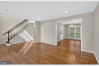 8219 Crackling Fire Drive, Gainesville, VA 20155 - Photo 5