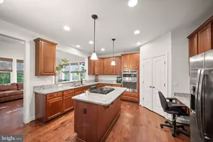 9405 Lomax Forest Dr, Manassas, VA 20112 - Photo 15