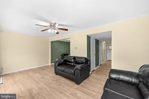 14789 Tamarack Pl, Woodbridge, VA 22191 - Photo 5