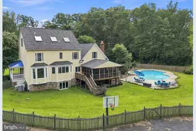 9438 Petterson Lane, Manassas, VA 20112 - Photo 7
