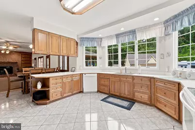 9438 Petterson Lane, Manassas, VA 20112 - Photo 31