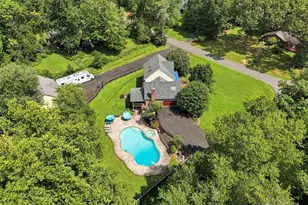 9438 Petterson Ln, Manassas, VA 20112 - Photo 3