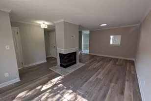 16303 Taconic Cir, Dumfries, VA 22025 - Photo 9