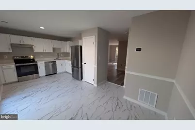 16303 Taconic Circle, Dumfries, VA 22025 - Photo 15