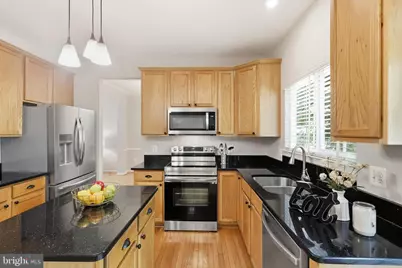 5608 Eppes Island Place, Manassas, VA 20112 - Photo 11