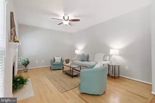 5608 Eppes Island Pl, Manassas, VA 20112 - Photo 13