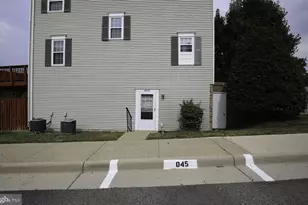 4238 Stockbridge Dr, Dumfries, VA 22025 - Photo 1