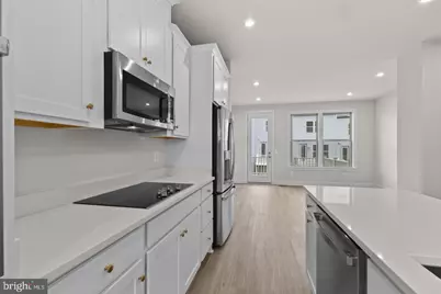8979 Katherine Johnson Ave, Manassas, VA 20109 - Photo 13